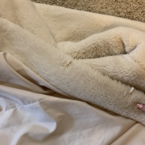 Popsugar puffy cream boxy teddy coat - Picture 3 of 3